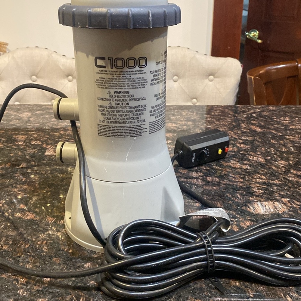 Pool pump - Picture 6 of 12